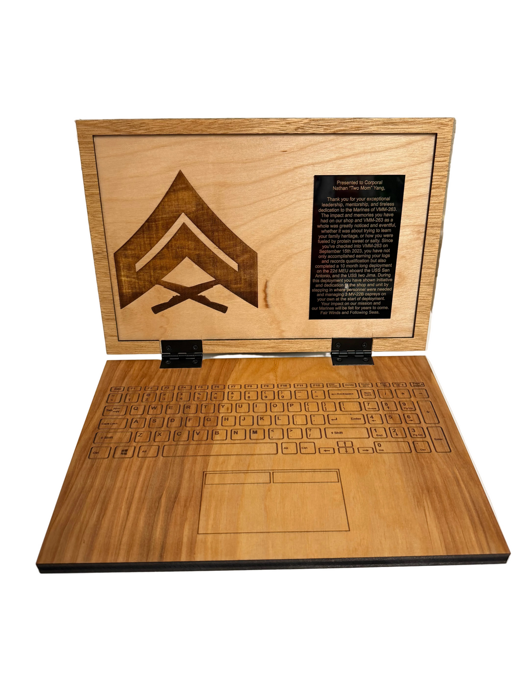 Wood laptop